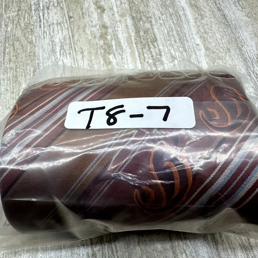 GIANNI VERSACE Men's 100% Silk Necktie SPAIN‎ Luxury Vertical Striped Abstract